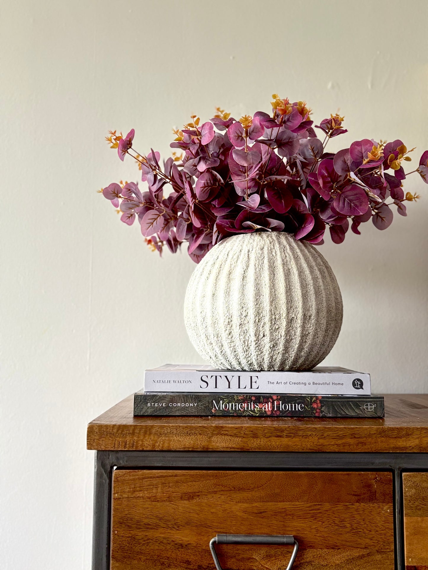 Beatrice Vase Round | Luxury Home Decor