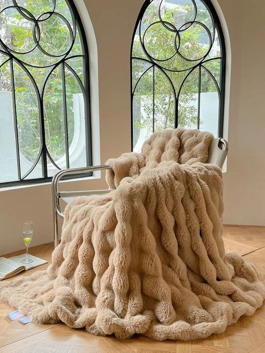 Plush Luxurious Faux Fur Throw Blanket