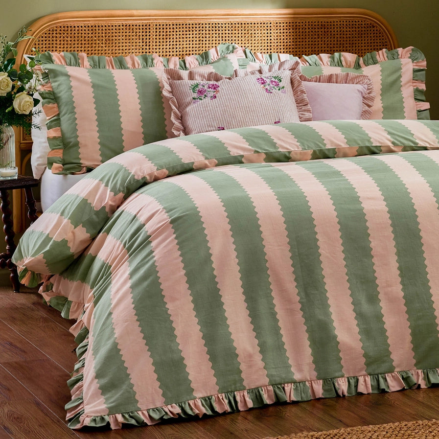 Stripe Ruffle Duvet Cover Set Pink/Green