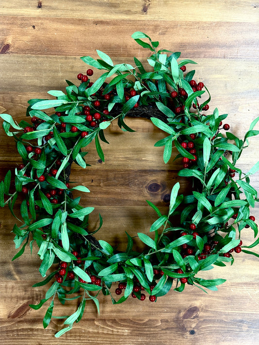 Mistletoe & Berry | Festive Wreath