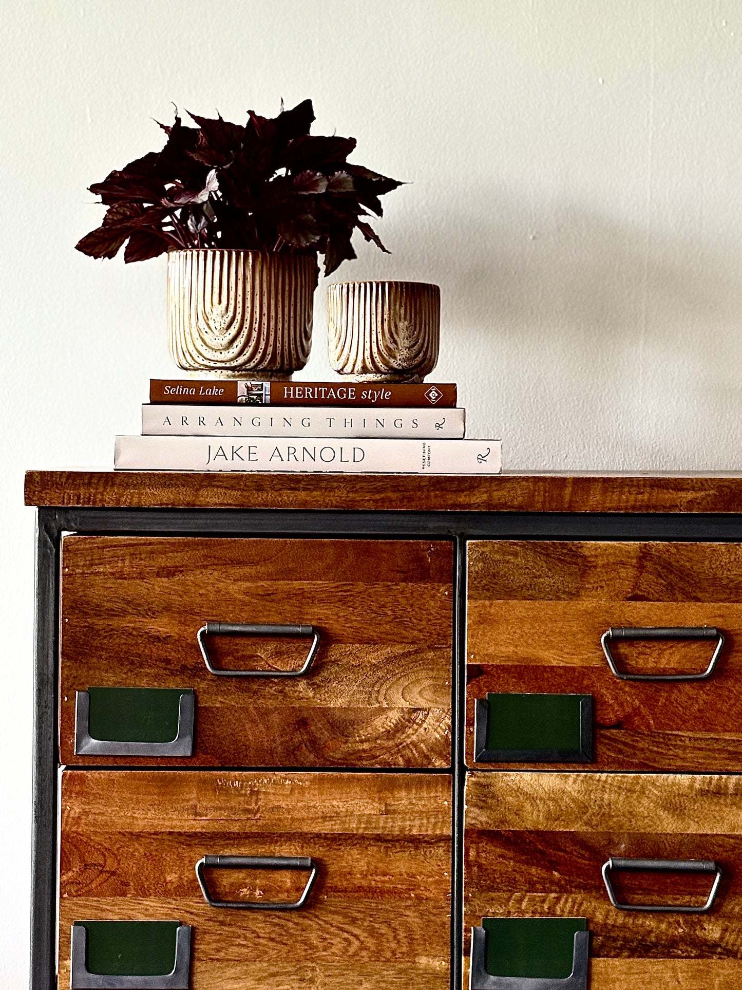 Medium Ceramic Planter | The Dora Collection